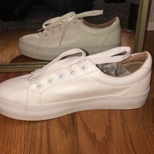 Missguided White Shoes NWT